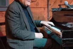 Larry Vuckovich